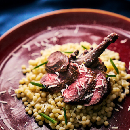 Poitrine de pigeon et fregola